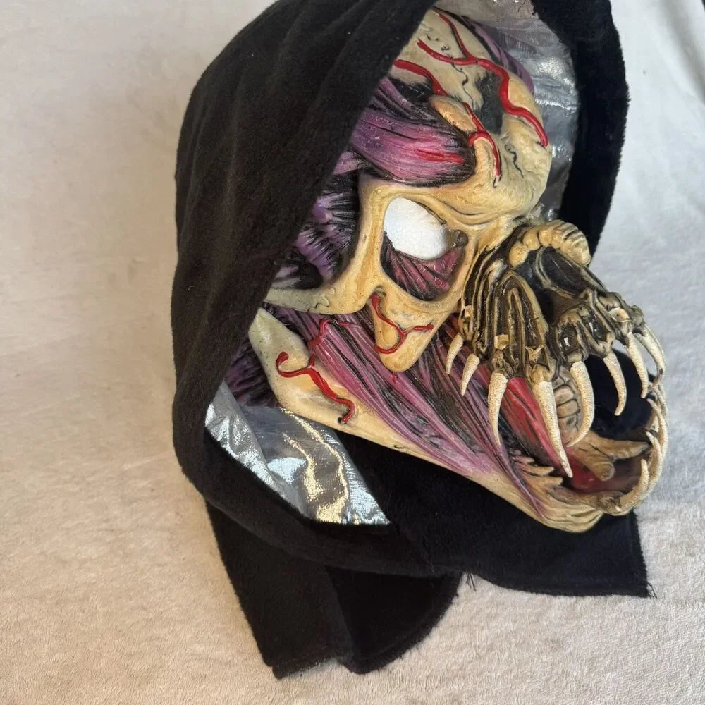Vintage 1987 Be Something Studios Monster Alien Horror Halloween Mask Hood RARE